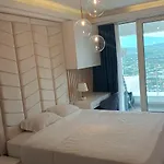 33 Floor, Luxury Apartment, Amazing View Sky Cevahir-skopje