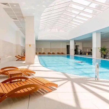 33 Floor, Luxury Apartment, Amazing View Sky Cevahir-skopje アパート スコピエ