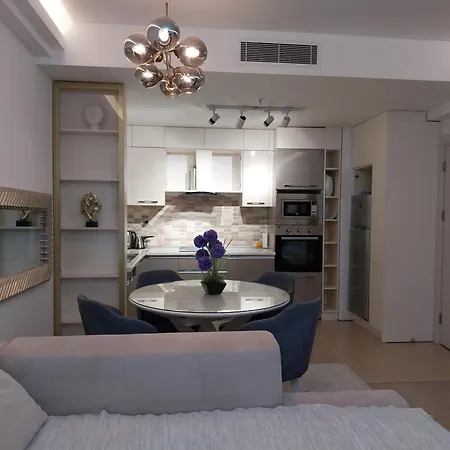 33 Floor, Luxury Apartment, Amazing View Sky Cevahir-skopje スコピエ