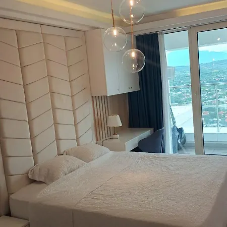 33 Floor, Luxury Apartment, Amazing View Sky Cevahir-skopje